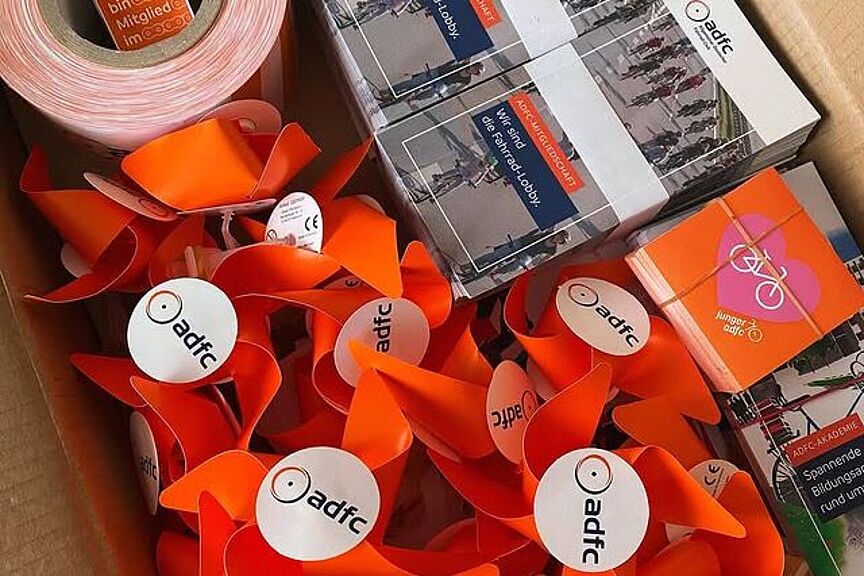 ADFC Merchandising ADFC Merchandising Artikel in einem Karton